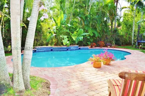 6315 Maynada Street Coral Gables FL 33146