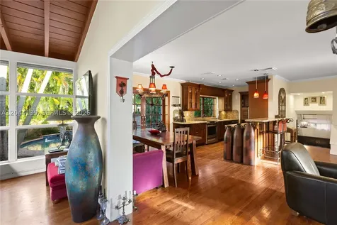 6315 Maynada Street Coral Gables FL 33146