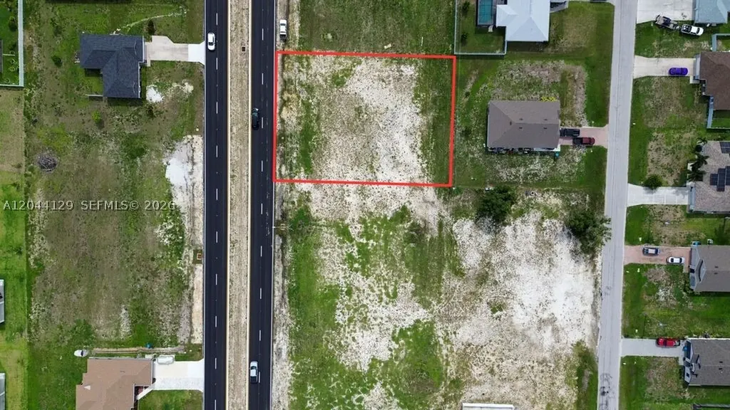 317 E Diplomat Parkway Cape Coral FL 33909