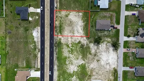 317 E Diplomat Parkway Cape Coral FL 33909