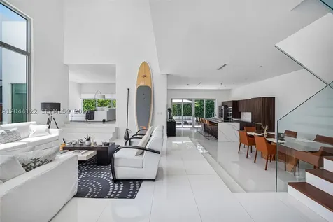 200 SW 32nd Road Miami FL 33129