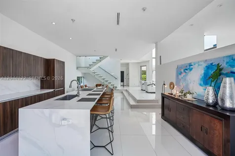 200 SW 32nd Road Miami FL 33129