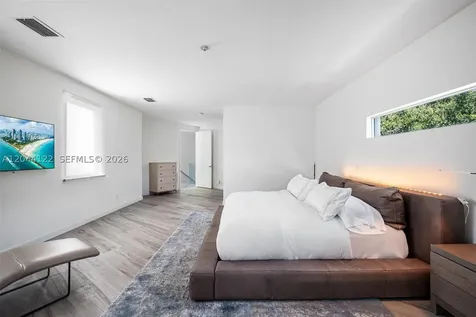 200 SW 32nd Road Miami FL 33129