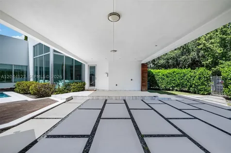 200 SW 32nd Road Miami FL 33129