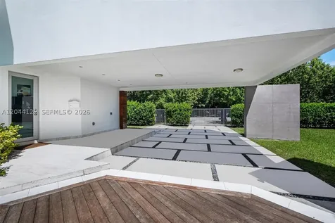 200 SW 32nd Road Miami FL 33129