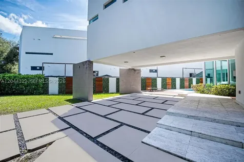 200 SW 32nd Road Miami FL 33129