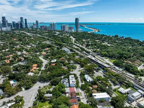 200 SW 32nd Road Miami FL 33129