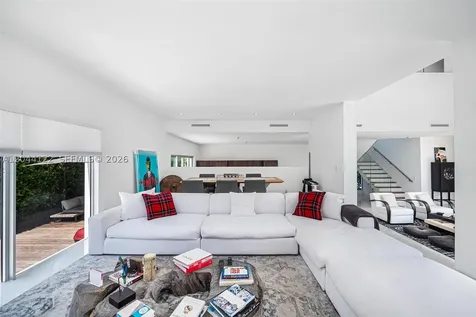200 SW 32nd Road Miami FL 33129