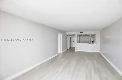 555 NE 15th Street Miami FL 33132