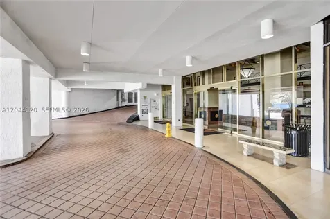 555 NE 15th Street Miami FL 33132