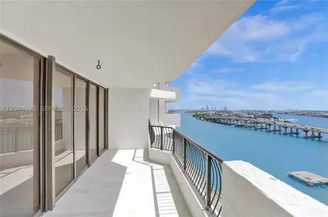 555 NE 15th Street Miami FL 33132