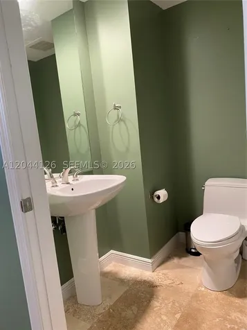 1745 E Hallandale Beach Boulevard Hallandale Beach FL 33009