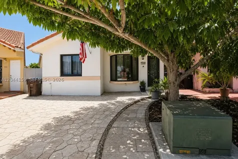 7232 W 29th Way Hialeah FL 33018
