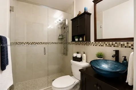7232 W 29th Way Hialeah FL 33018