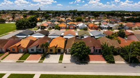 7232 W 29th Way Hialeah FL 33018