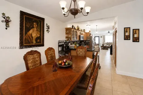 7232 W 29th Way Hialeah FL 33018