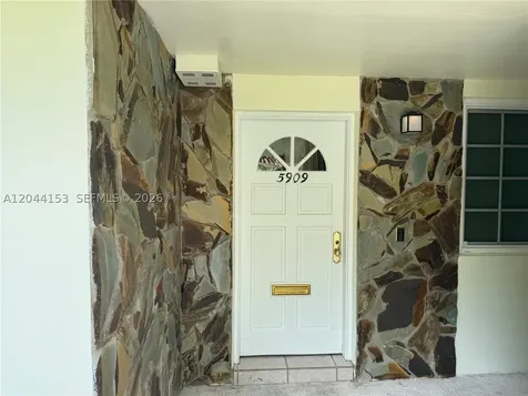 5907 Turin Street Coral Gables FL 33146