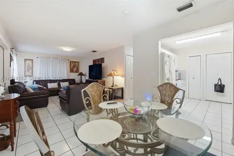 2801 SW 24th Street Miami FL 33145