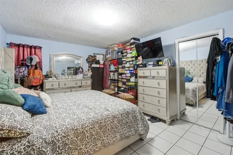 2801 SW 24th Street Miami FL 33145