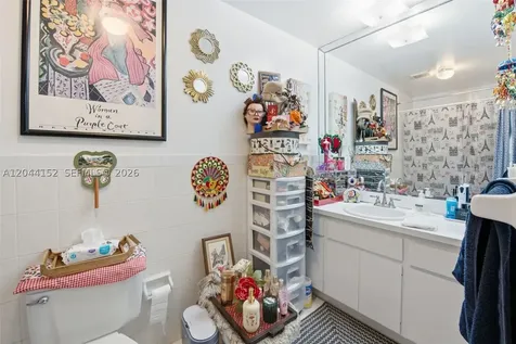 2801 SW 24th Street Miami FL 33145