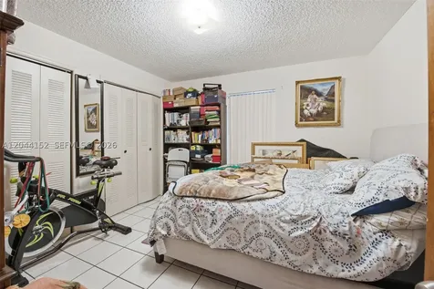 2801 SW 24th Street Miami FL 33145
