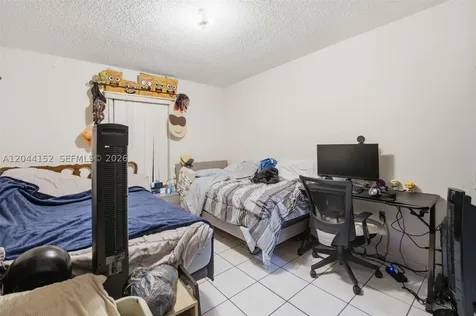 2801 SW 24th Street Miami FL 33145