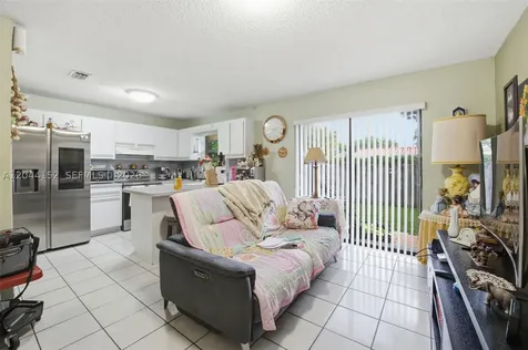 2801 SW 24th Street Miami FL 33145