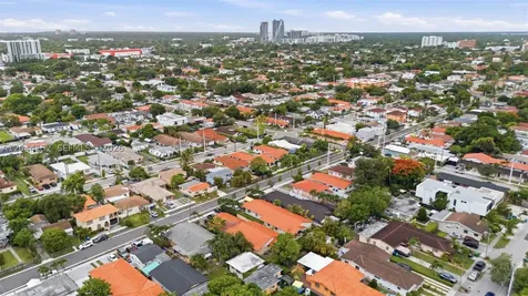 2801 SW 24th Street Miami FL 33145