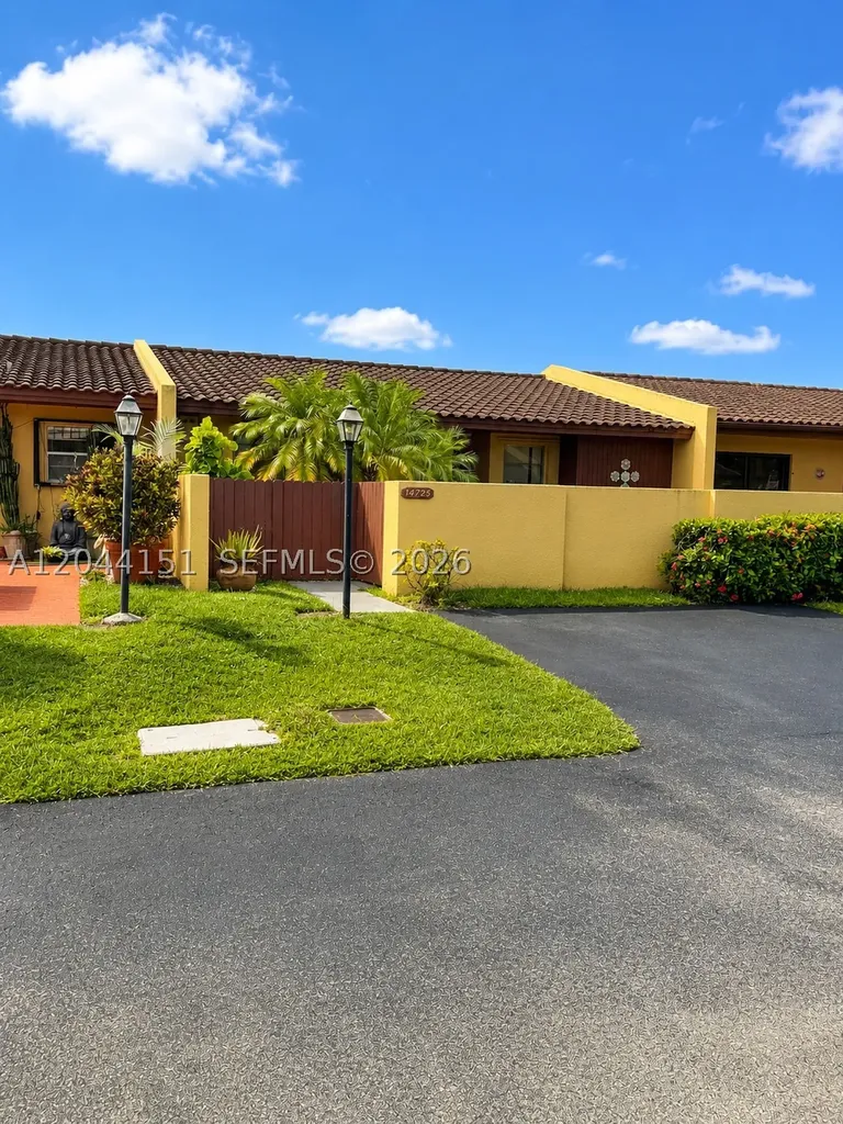 14725 SW 86th Lane Miami FL 33193