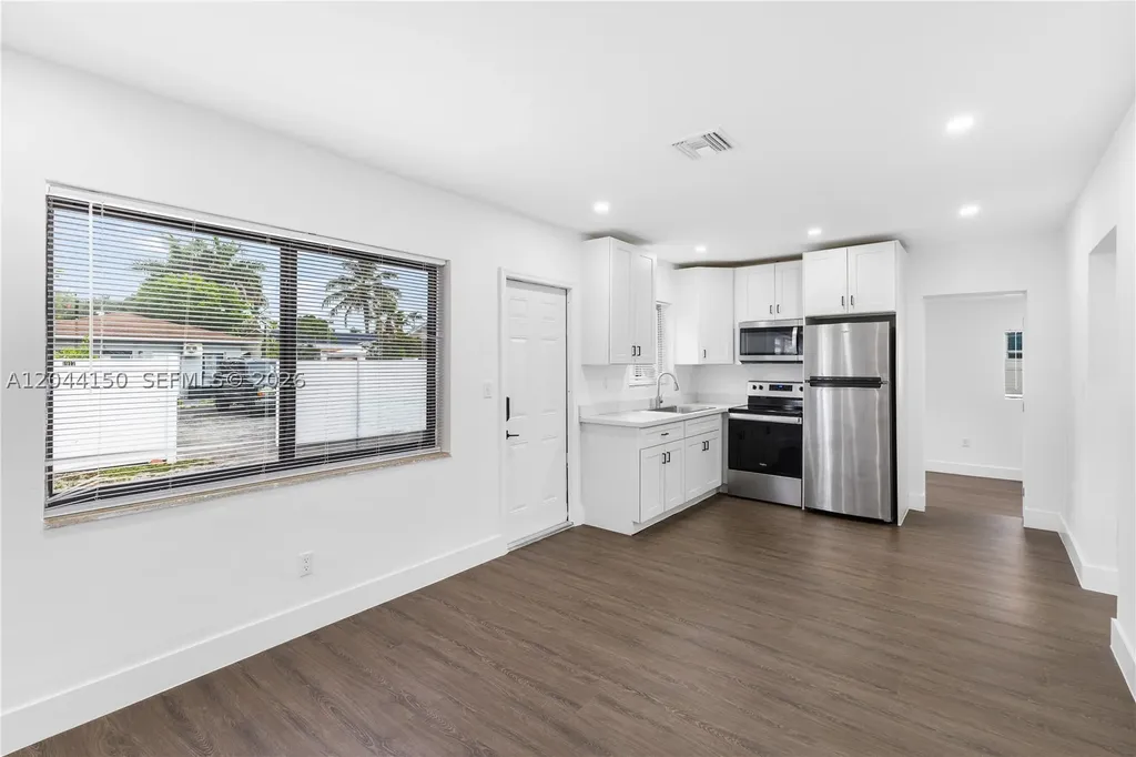 1918 Taft Street Hollywood FL 33020