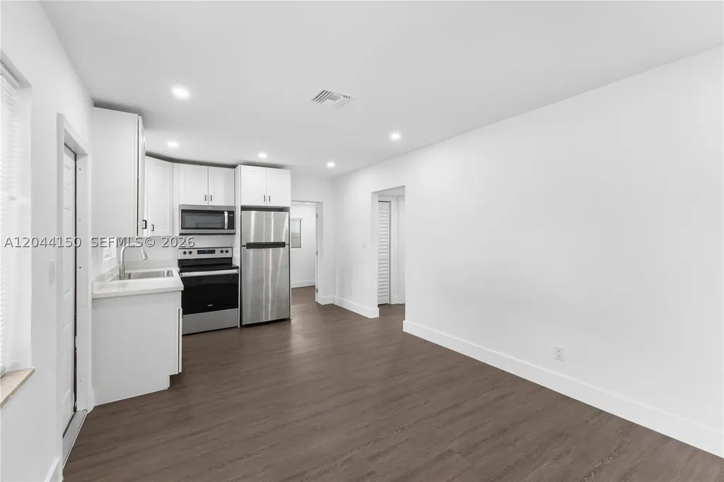 1918 Taft Street Hollywood FL 33020