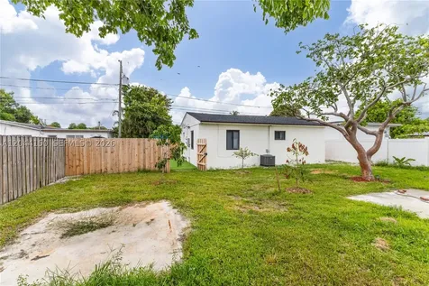 1918 Taft Street Hollywood FL 33020