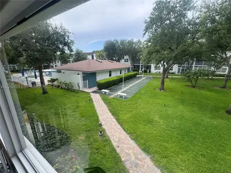 1501 S Ocean Boulevard Lauderdale By The Sea FL 33062