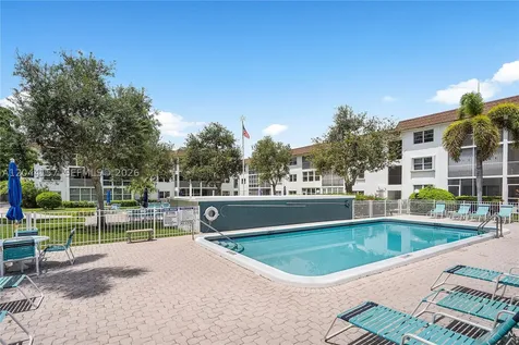 1501 S Ocean Boulevard Lauderdale By The Sea FL 33062
