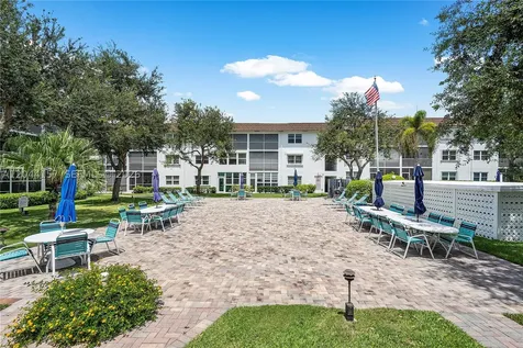 1501 S Ocean Boulevard Lauderdale By The Sea FL 33062