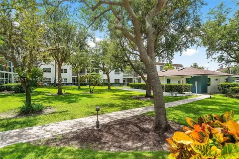 1501 S Ocean Boulevard Lauderdale By The Sea FL 33062