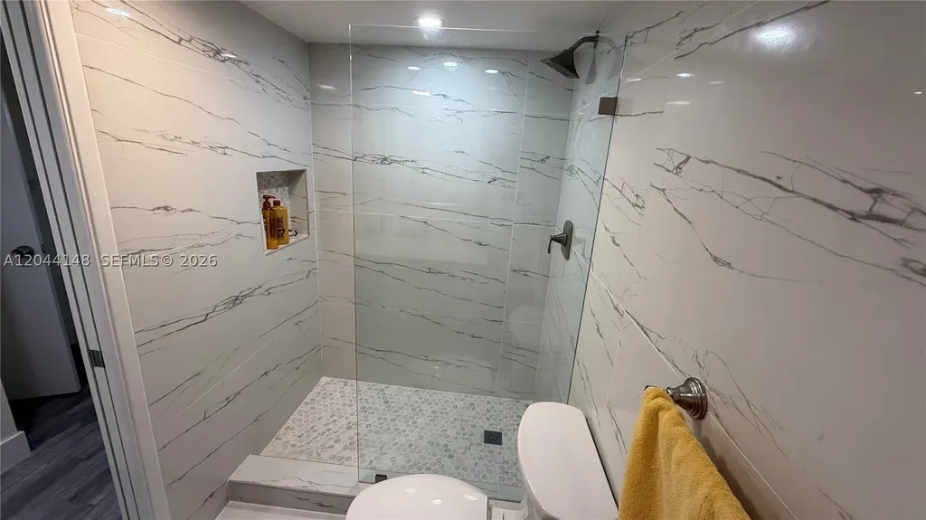 2901 S Palm Aire Drive Pompano Beach FL 33069
