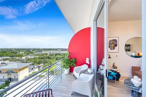 90 NE 32nd Miami FL 33127