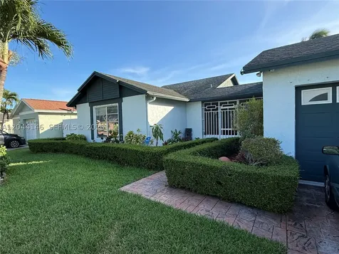 15622 SW 142nd Court Miami FL 33177