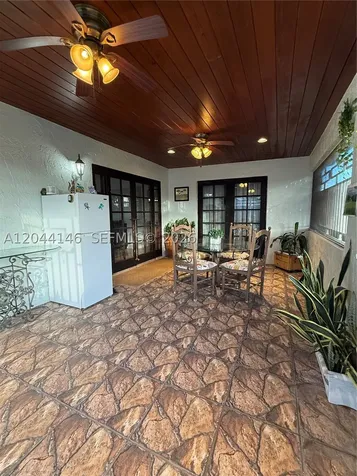 15622 SW 142nd Court Miami FL 33177