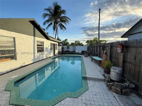 15622 SW 142nd Court Miami FL 33177