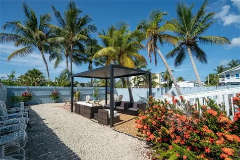 768 Michael Drive Key Largo FL 33037