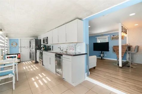 768 Michael Drive Key Largo FL 33037