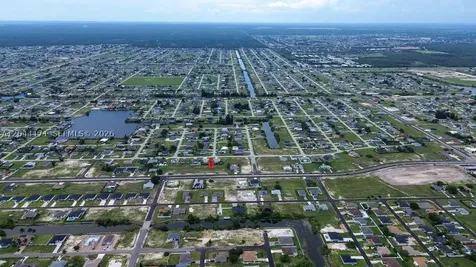 504 E Diplomat Parkway Cape Coral FL 33142