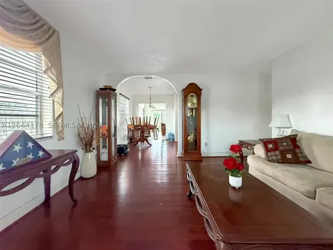 19411 SW 117th Avenue Miami FL 33177