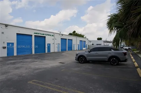 7215 NW 41st Street Miami FL 33166