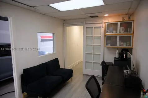 7215 NW 41st Street Miami FL 33166