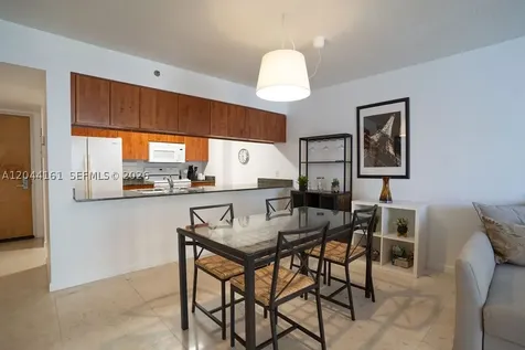1200 Brickell Bay Drive Miami FL 33131