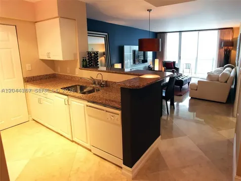 1155 Brickell Bay Drive Miami FL 33131