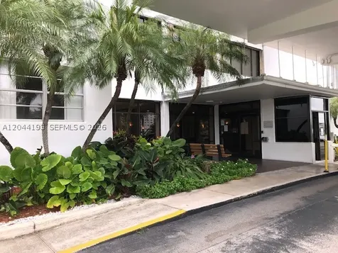 2801 NE 183rd Street Aventura FL 33160